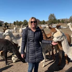 Meet your Posher, Dannielle